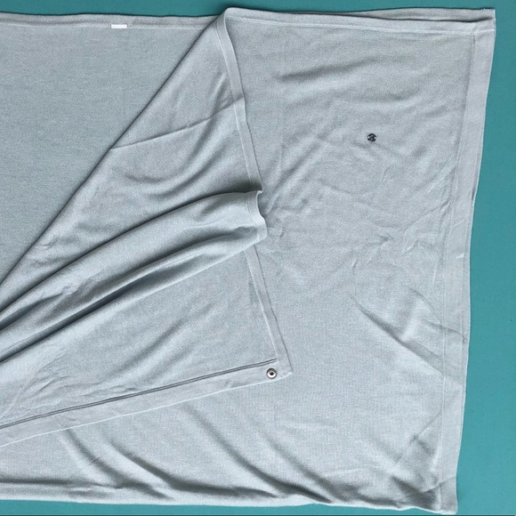 Lululemon Rejuvenate wrap scarf - Picture 3 of 4